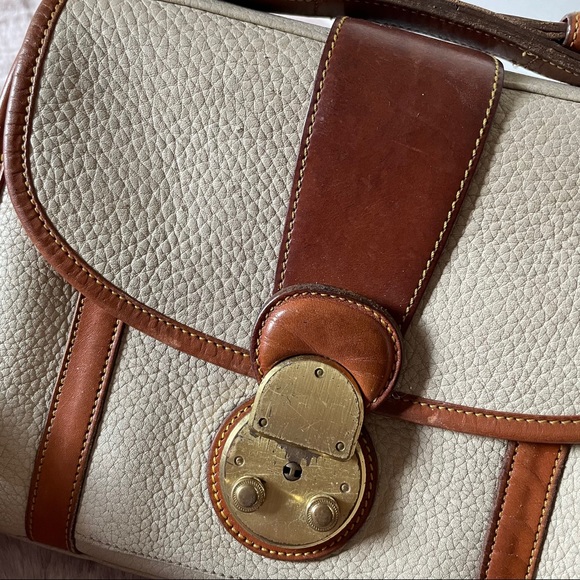 SOLD Vintage Dooney & Bourke Medium Lockhart Flap Bag - Picture 8 of 11